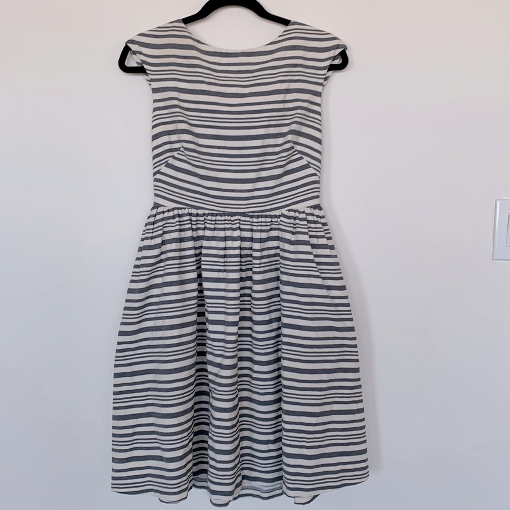 Slate & Willow Cream & Grey Striped Dress